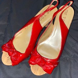 Me Too bow sling back heels